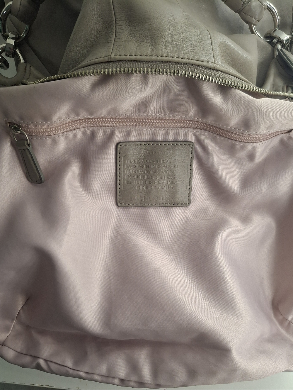 Coach Kristin convertible hobo bag Taupe.  Great condition - Picture 8 of 8